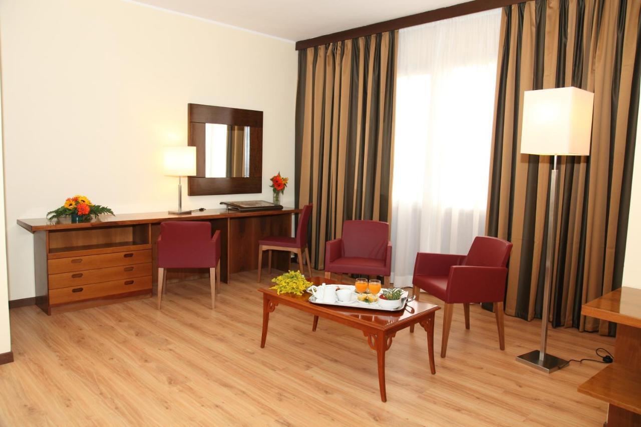 Hotel Royal Palace Messina Exterior foto